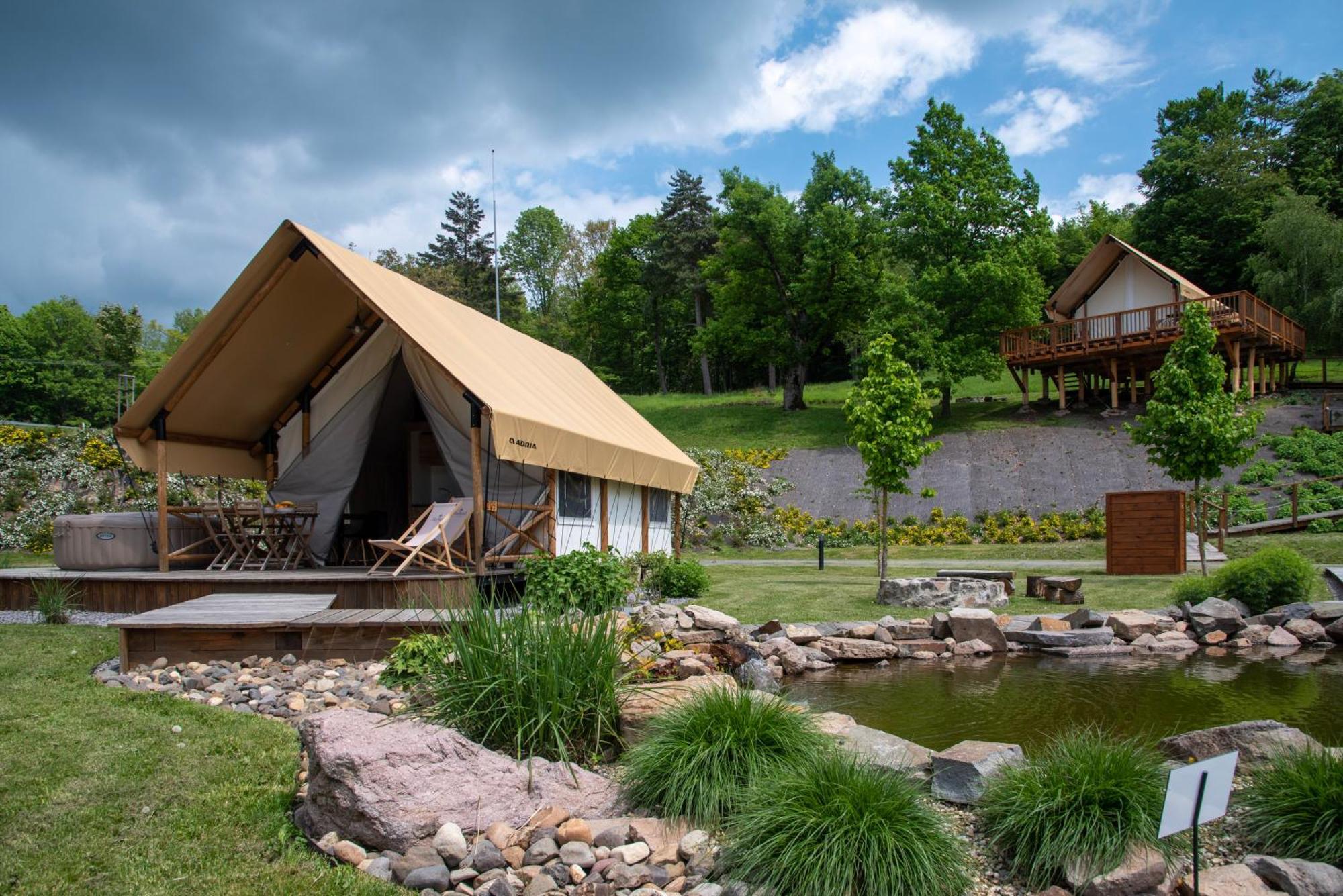 Отель Forrest Glamping Банска-Штьявница Экстерьер фото